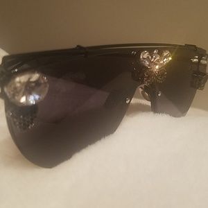 Swarovski crystal embellished sunglasses